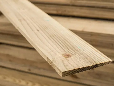 Feather Edge Fencing